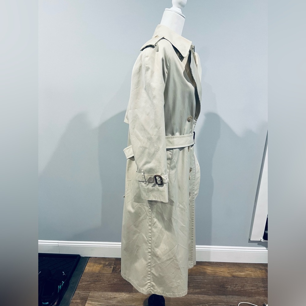Vintage Burberry Trench Coat, 4 Extra-Long - Picture 3 of 16